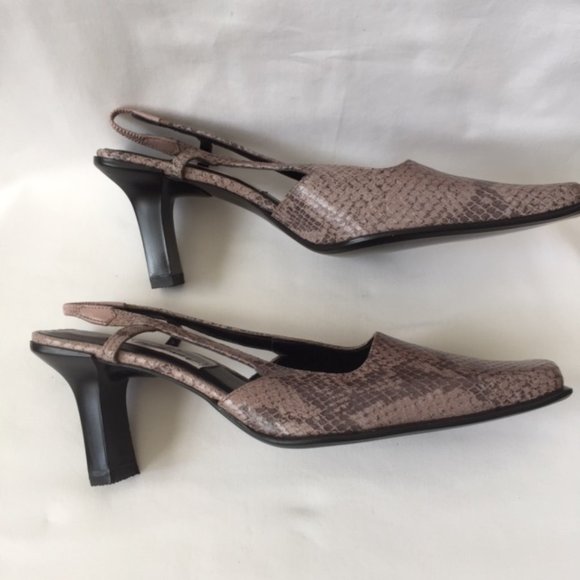 Worthington Square Toe Soft Lavender/Grey Skin Slingback Heels - Picture 8 of 15